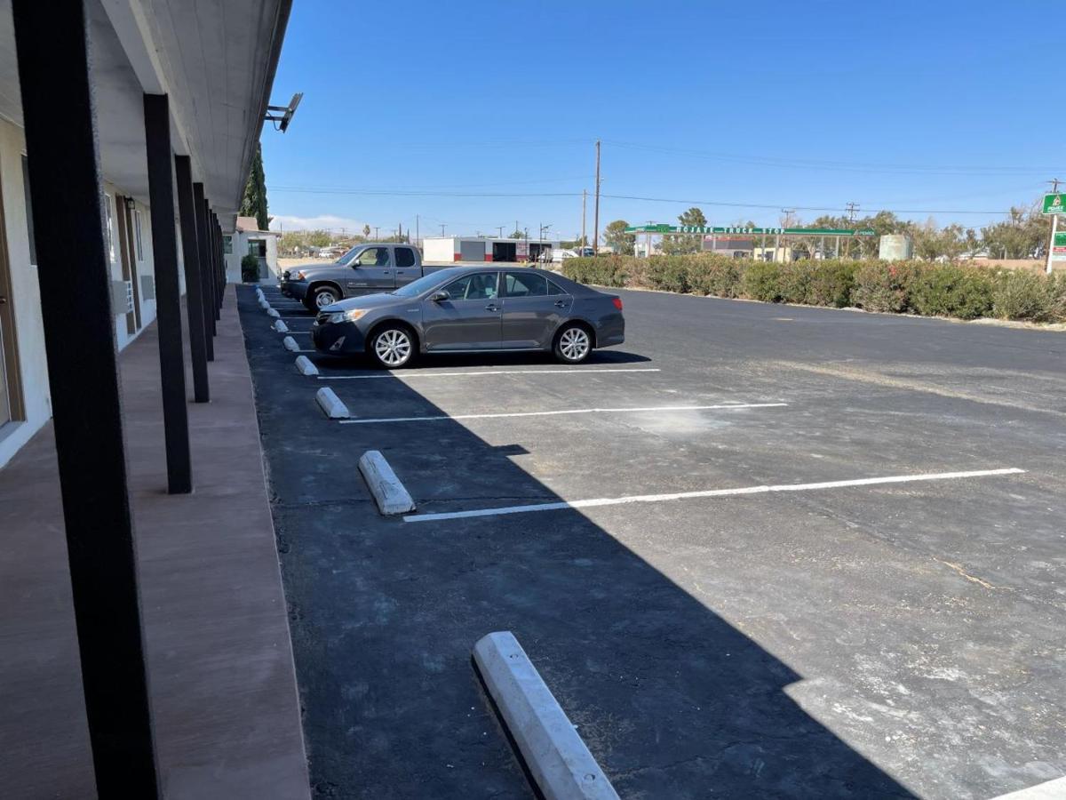 Palm Inn Mojave Exterior foto